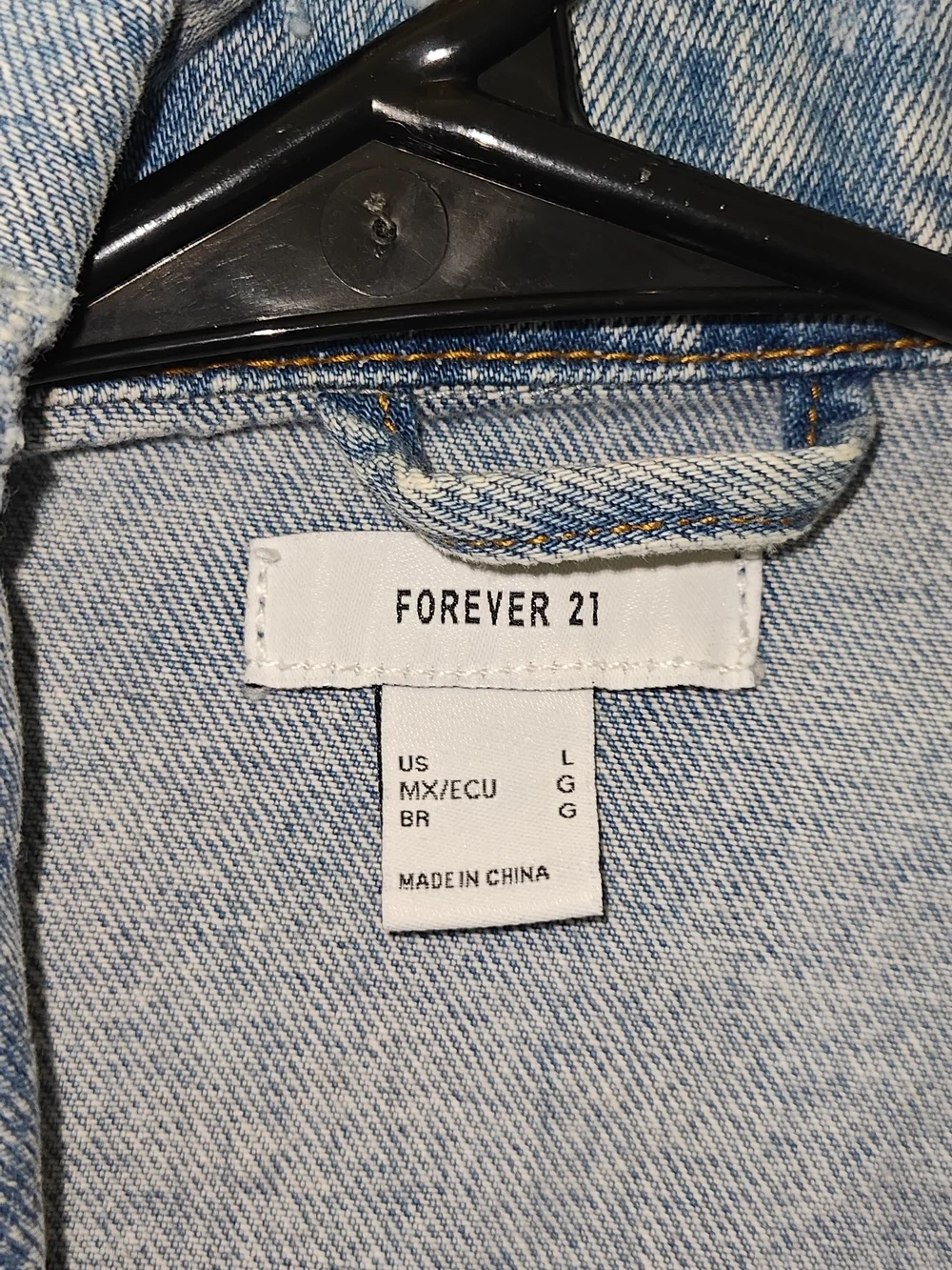 Forever 21 classic light